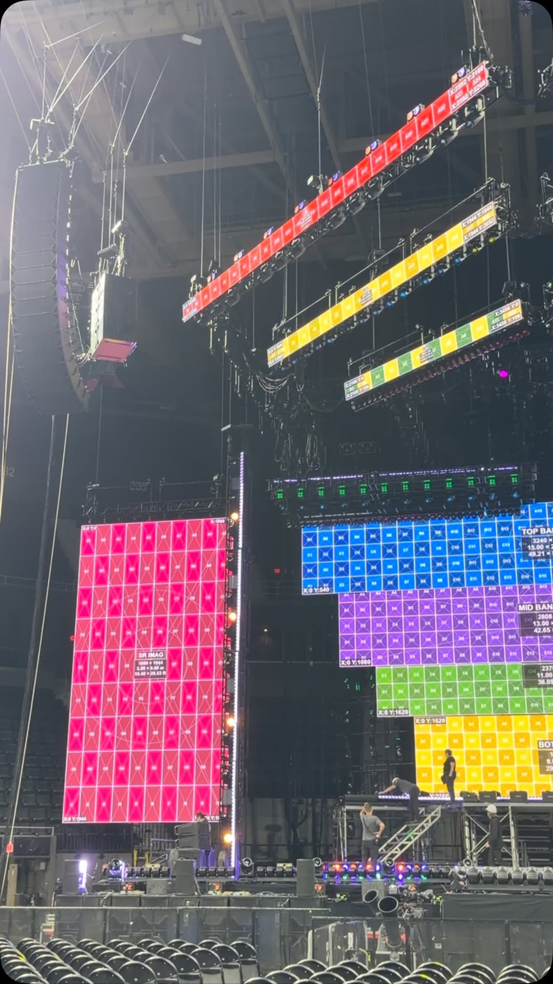 Concert LED wall pixel-map installation